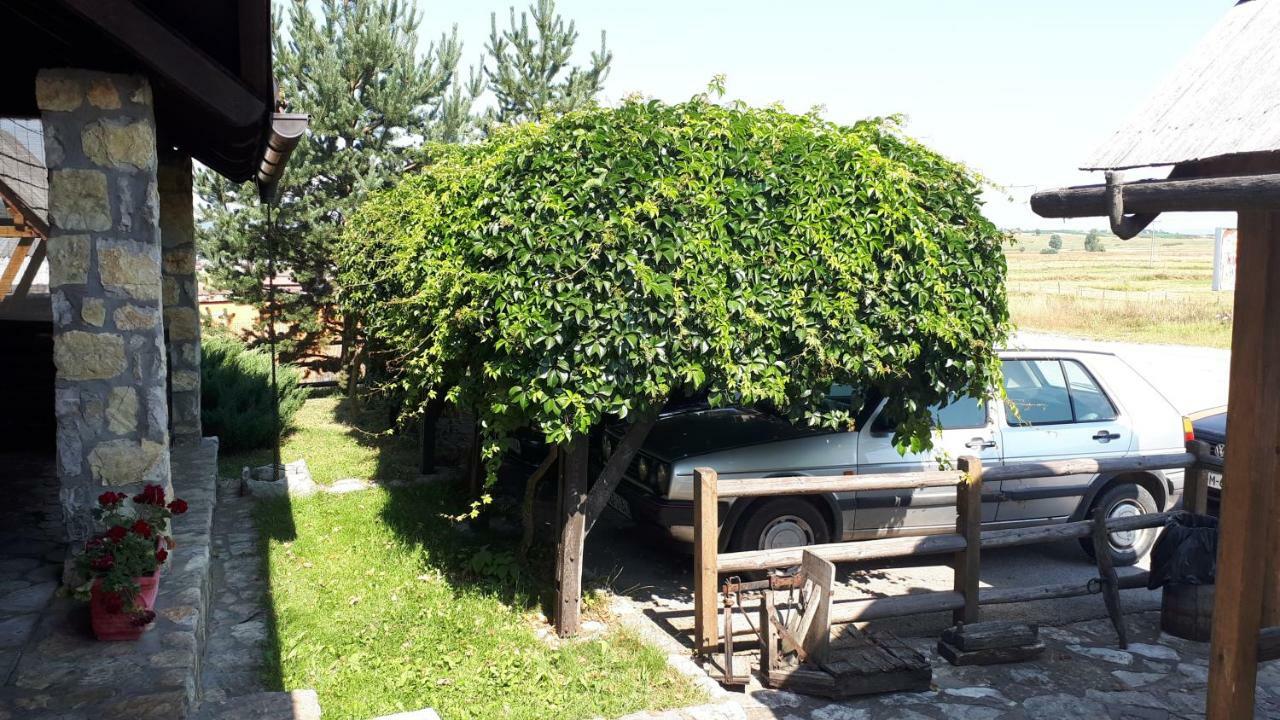 Konoba Ognjiste Sokolac (East Sarajevo) Exterior foto